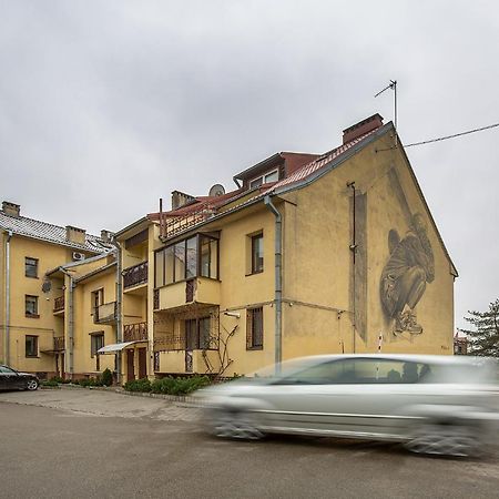 Art & Comfort Rooms Каунас Экстерьер фото