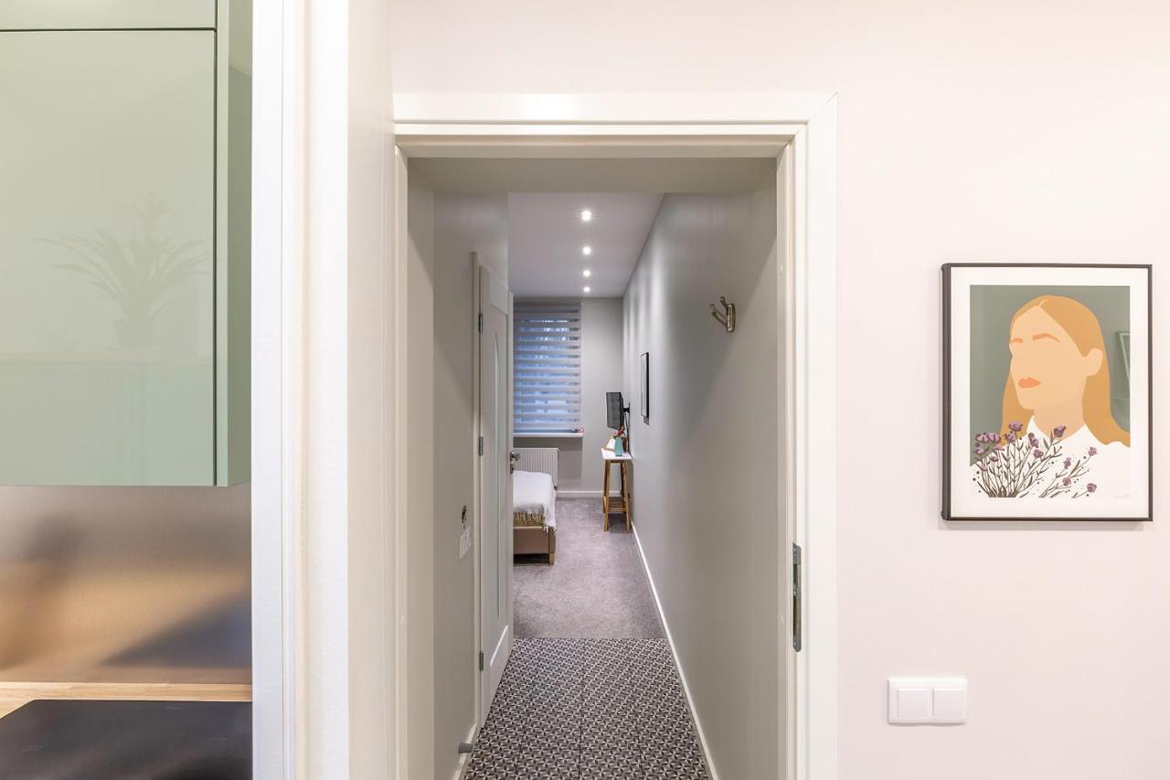 Art & Comfort Rooms Каунас Экстерьер фото