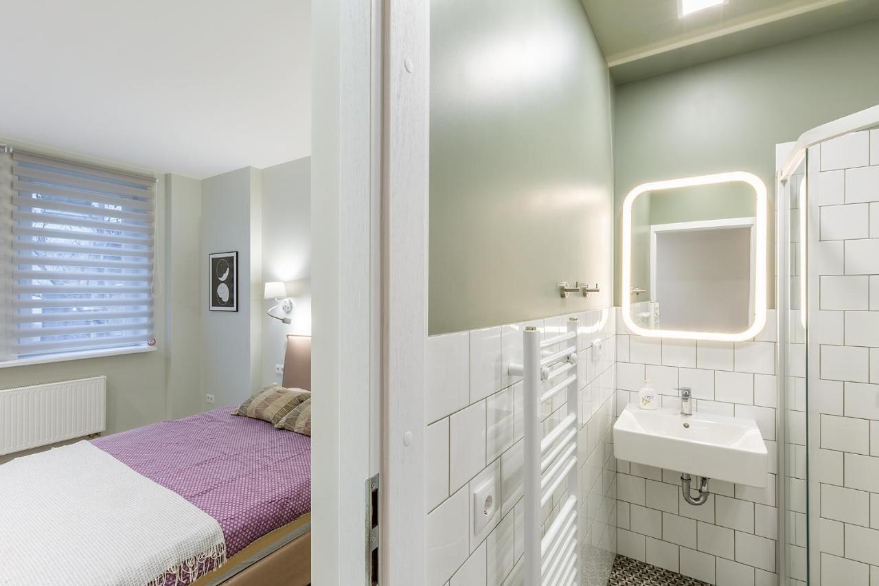 Art & Comfort Rooms Каунас Экстерьер фото